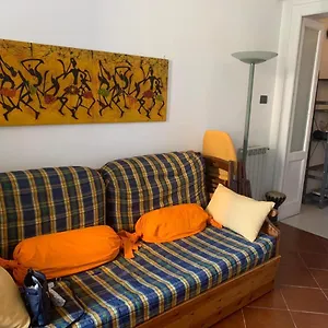 casa-marugi.italymilanhotels.net/